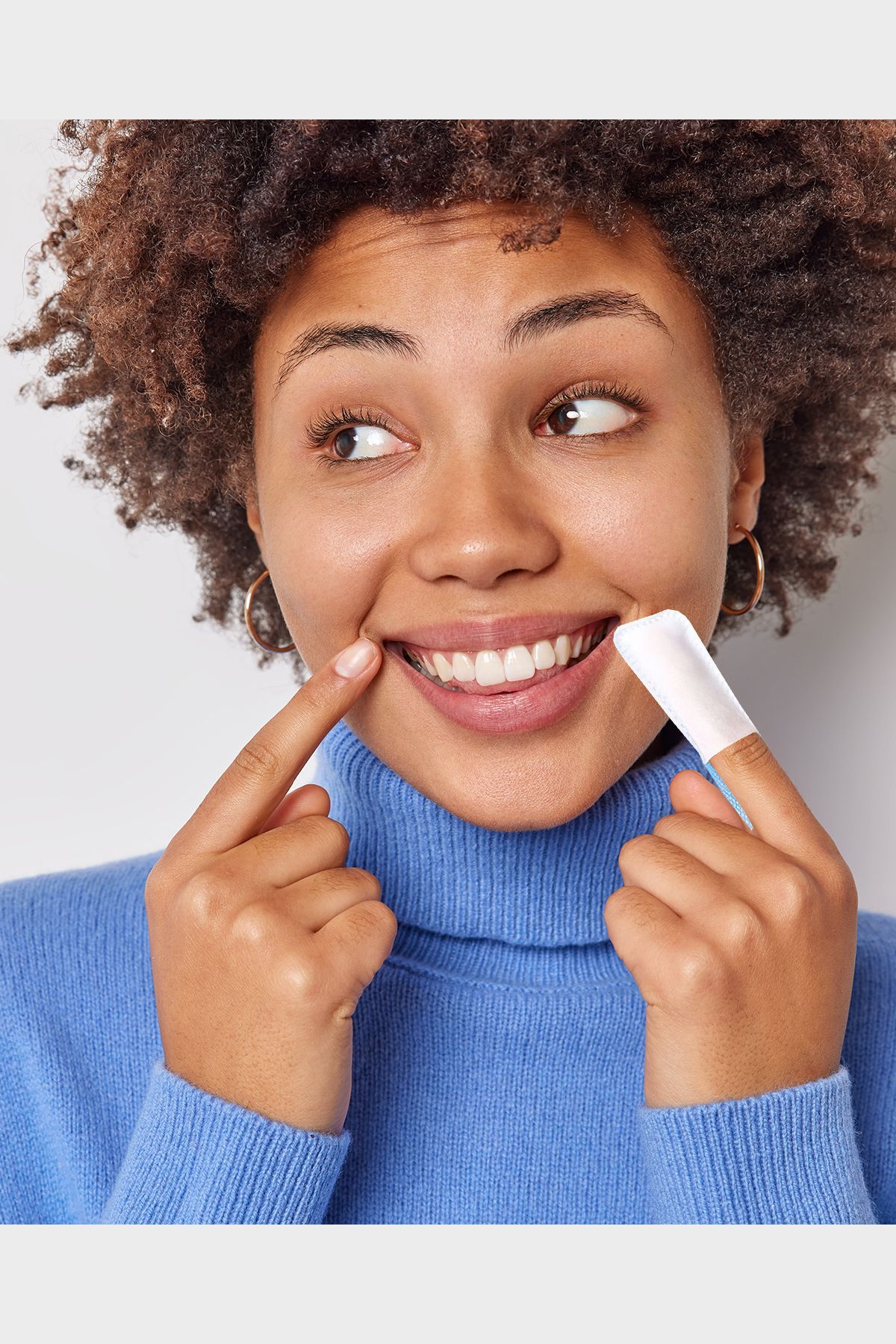 Tek Kullanımlık Nane Aromalı Diş Temizleme Mendili 7 Adet